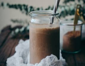 Smoothie protéiné banane et chanvre