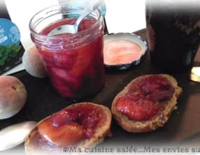 Confiture pêches de vigne et abricots