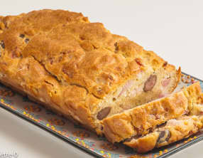Cake au jambon et olives