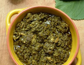 Ragoût de feuilles de manioc