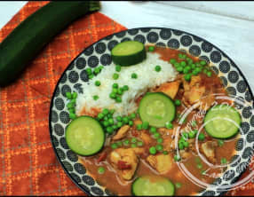 Curry de poisson au lait de coco et légumes verts