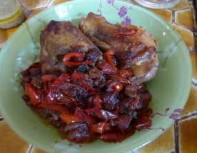 Poulet aux poivrons et tomates