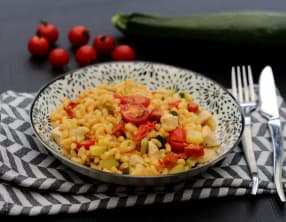 Risotto de coquillettes au poulet, chorizo, courgette et tomates cerises