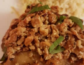 Poulet rôti au safran, noisettes et miel