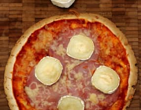 Tortipizza bacon-chèvre-miel