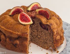 Gâteau du matin noix et figues