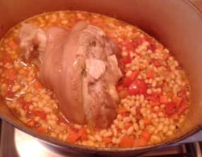 Jarret de porc et cocos aux herbes