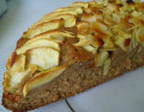 Moelleux vegan aux pommes amandes et dattes