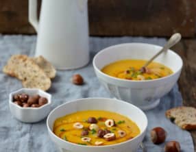 Velouté de butternut à la chicorée