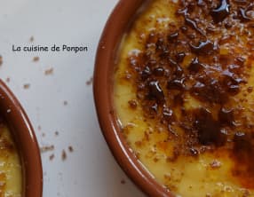 Crème catalane parfumée à la cannelle et au citron