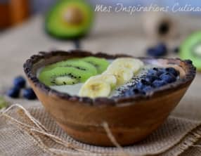 Smoothie bowl green à la spiruline