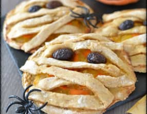 Mummy pies