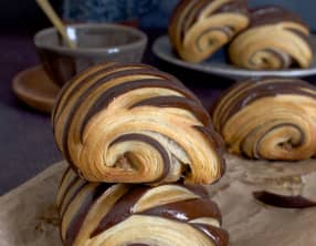 Le pain au chocolat bicolore au praliné