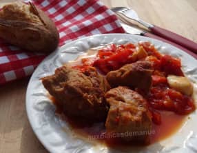Sauté de veau au poivron et pulpe de tomate