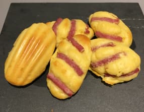 Madeleines au bacon