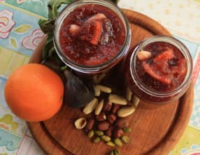 Confiture de figues, oranges et amandes