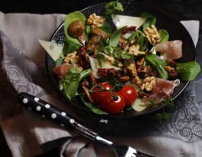 Salade de champignons aux noix jambon et tomme de Savoie