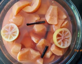 Coings pochés à l'orange