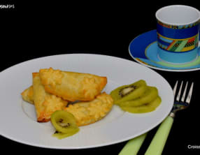 Croissants fourrés à la confiture.