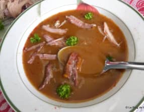 Velouté paysanne de butternut et carottes violettes