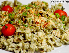 Pâte à la laitue de mer et vongole