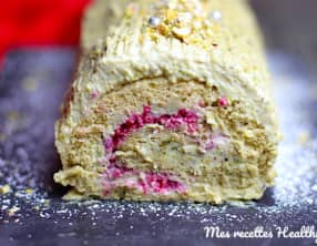 Bûche à la pistache et framboise de Noël