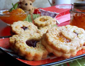 Sablés linzer à la confiture de framboise