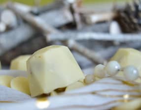 Petits diamants chocolat blanc et praliné