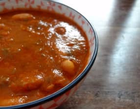 Soupe de haricots blancs