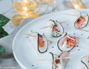 Bouchées de radis noir au saumon fumé