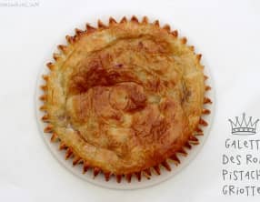 Galettes des rois fourrée pistache et griottes