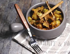 Poêlée de châtaignes aux girolles raisins et épices
