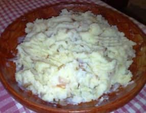 Purée aux oignons grillés