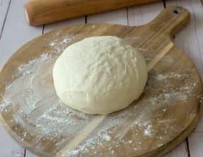 Pâte à pizza