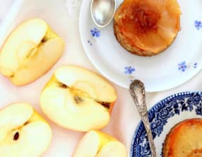 Mini-cake renversé aux pommes caramélisées