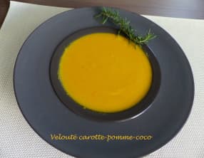 Velouté carotte-pomme-coco