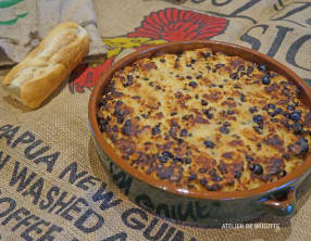 Pudding de pain aux raisins et chocolat