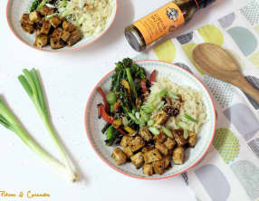 Tofu à la sauce barbecue et légumes sautés