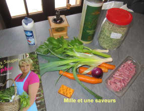 Soupe de pois cassés aux lardons