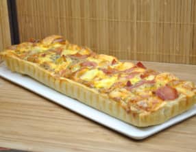 Tarte aux pommes de terre, comté et jambon