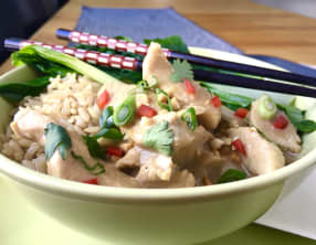 Poulet sauce arachide et lait de coco