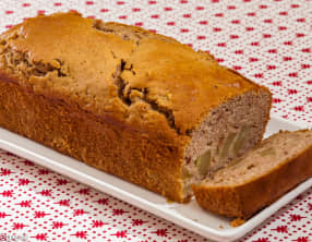 Gâteau du matin aux poires et à la crème de châtaignes