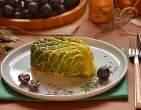 Chou farci poulet, fourme, raisins, carvi et Madère