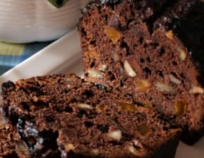 Cake au chocolat et aux fruits secs spécial choco-addict