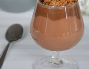 Verrine ganache montée chocolat et crémeux café