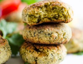 Falafels et petite sauce d'inspiration libanaise au tahin