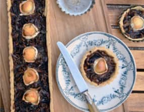 Tarte à l'oignon rouge et au chèvre