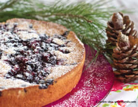 Financier géant aux fruits rouges