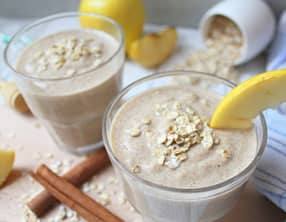 Smoothie pomme, avoine, cannelle