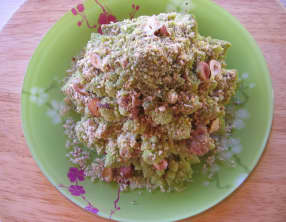 Chou romanesco au concassé de noisettes